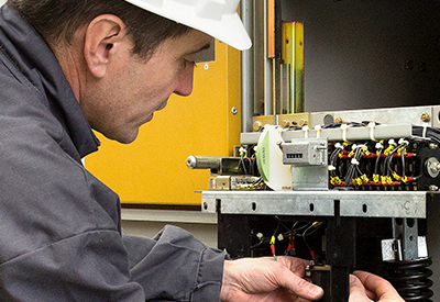 Schneider Electric: Simplify Your Switchgear Upgrade