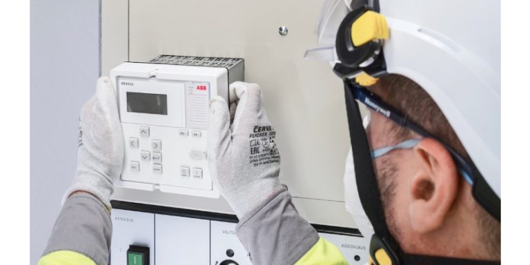 New ABB Relay Retrofit Program to Modernize Protection and Control System