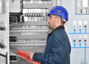 How OMRON’s Industrial Control Panel Products Support Scalable, Modular Machines 